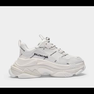 Balenciaga triple S sneaker all over logo motif